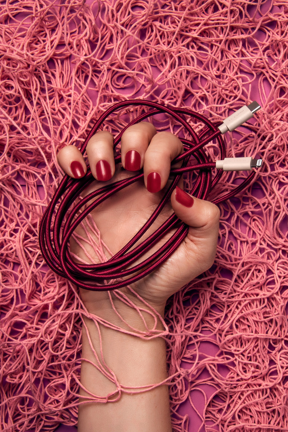 Plum iPhone Lightning cable · 2 meter · Made of recycled fishing nets-1